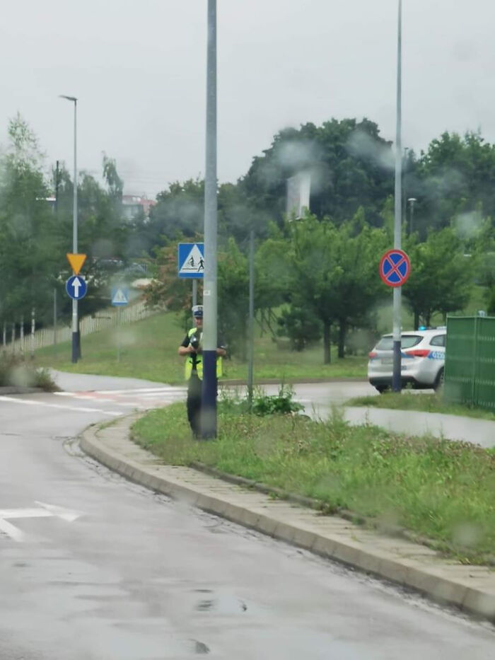 40 Photos From Polish Social Media Profiles That Raise As Many Questions As They Provide Answers