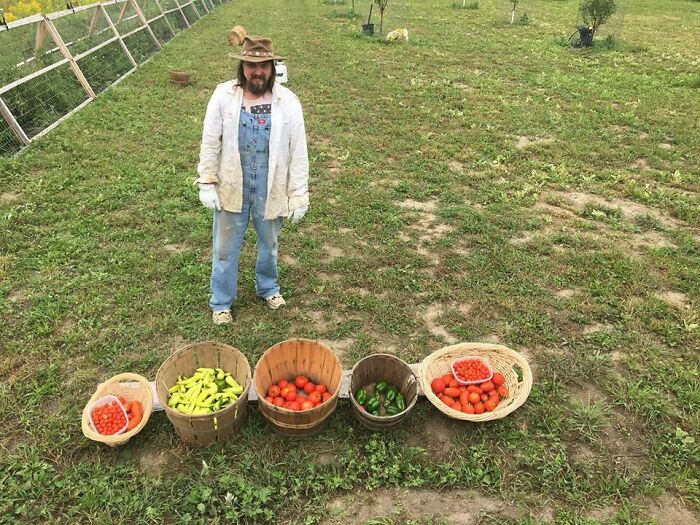 Después de luchar contra los tribunales, mi tío ha recuperado la granja de mis bisabuelos y abuelos y la ha revitalizado para que funcione. Buffalo, NY