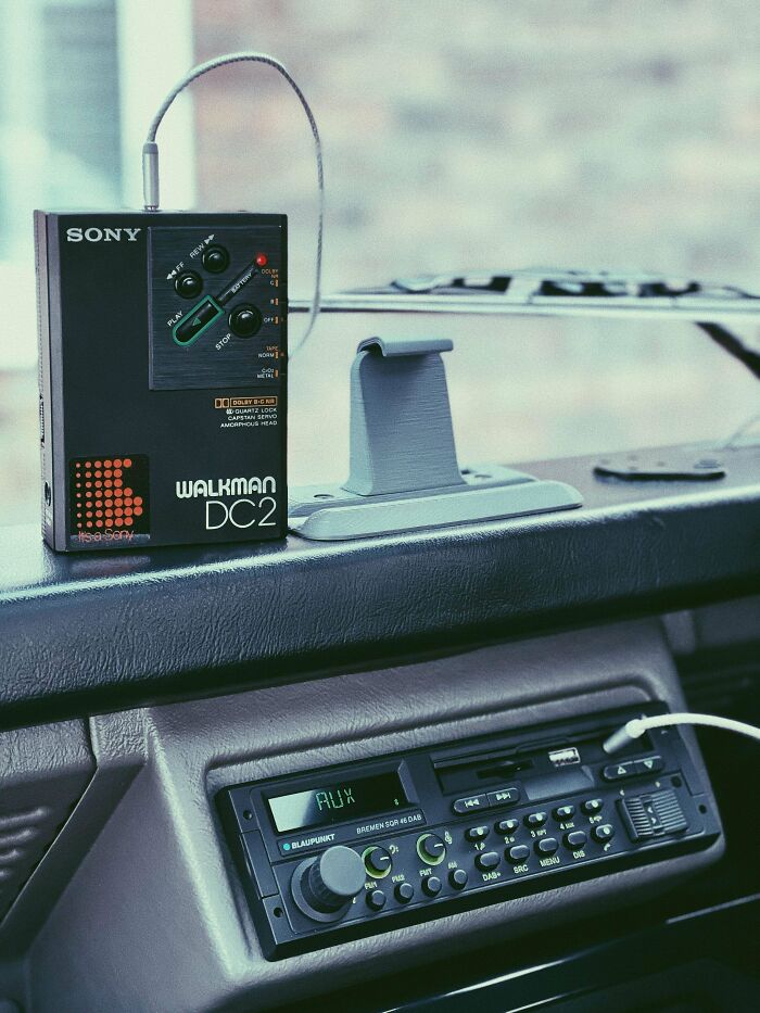 Mi Sony Walkman Dc2 en caja completa con la factura original de 1987. Todavía funciona, lo uso en mi coche de vez en cuando