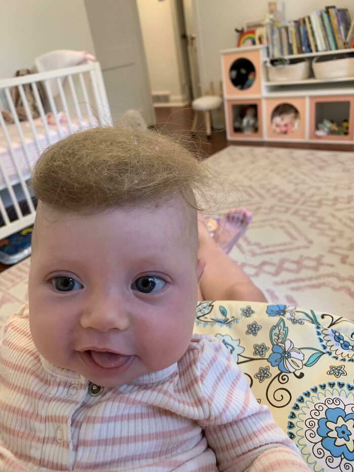 Cuando tu marido encuentra tu cepillo del pelo