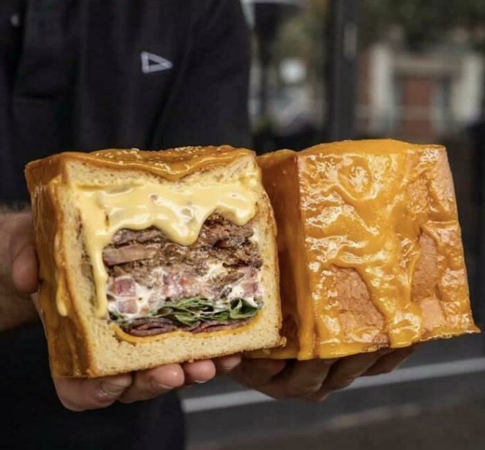 Es un cubo. Es una hamburguesa. Presentamos la hamburguesas cúbica