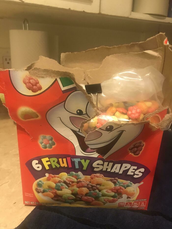 Cómo mi novio abre el cereal 