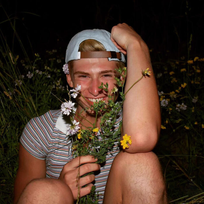 Este es Zachary Willmore, el primer chico en convertirse en reina del baile de homecoming