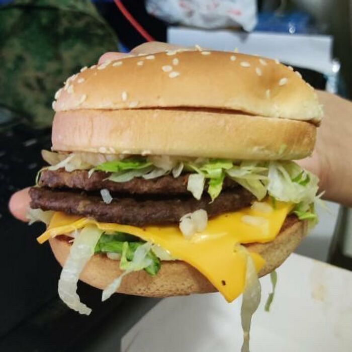Customers Share Their Worst McDonald’s Orders On This Instagram Account (30 Pics)