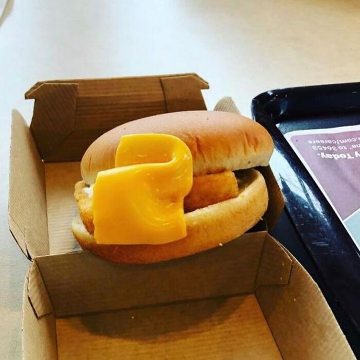 Customers Share Their Worst McDonald’s Orders On This Instagram Account (30 Pics)