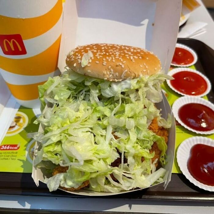 Customers Share Their Worst McDonald’s Orders On This Instagram Account (30 Pics)