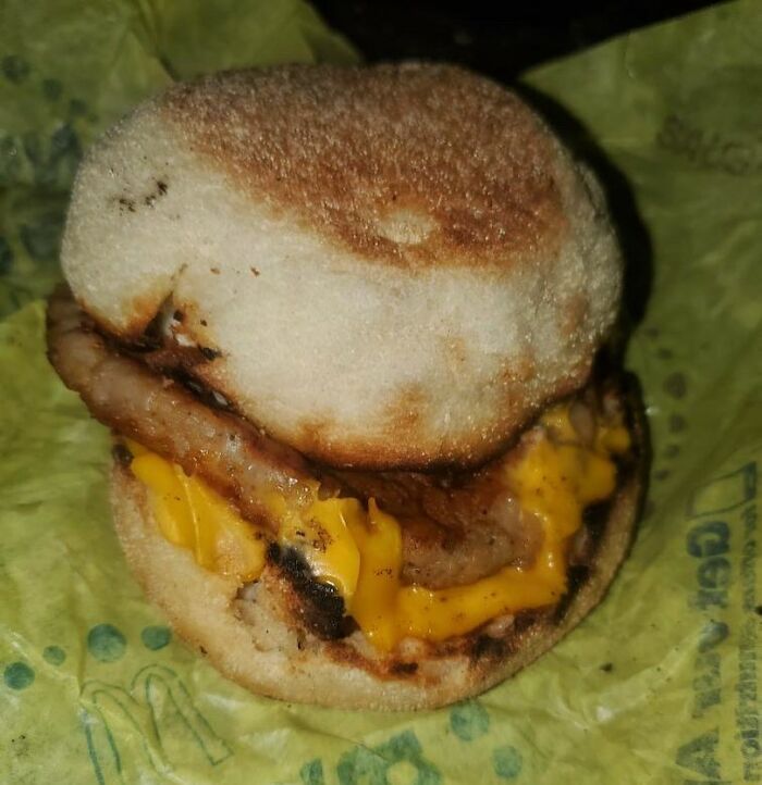 Customers Share Their Worst McDonald’s Orders On This Instagram Account (30 Pics)