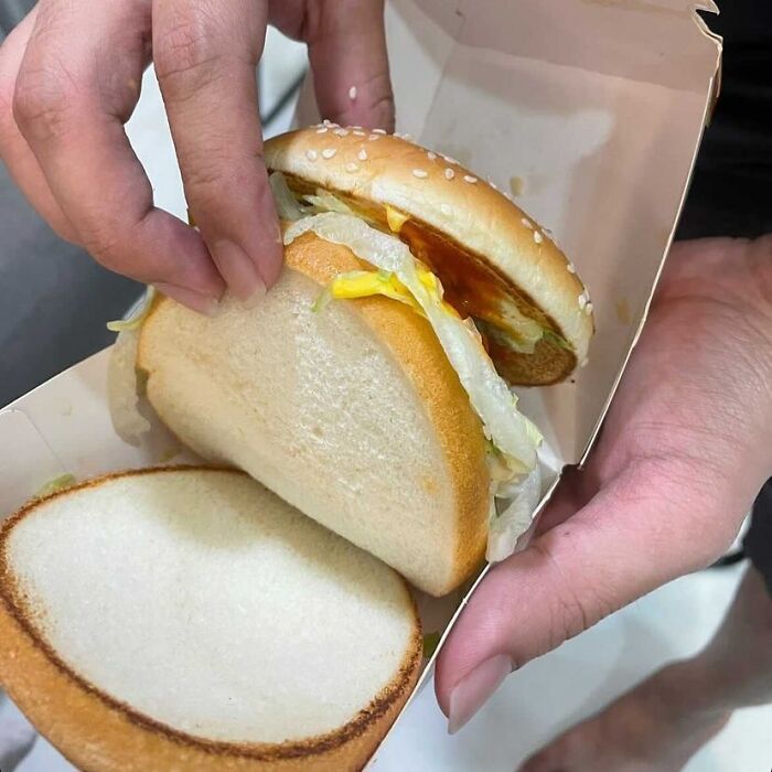 Customers Share Their Worst McDonald’s Orders On This Instagram Account (30 Pics)