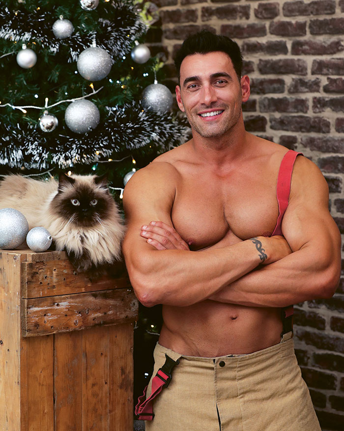 The Australian Firefighters Calendar 2022 Is Out With More Shirtless Heroes And Adorable Animals (28 Pics)
