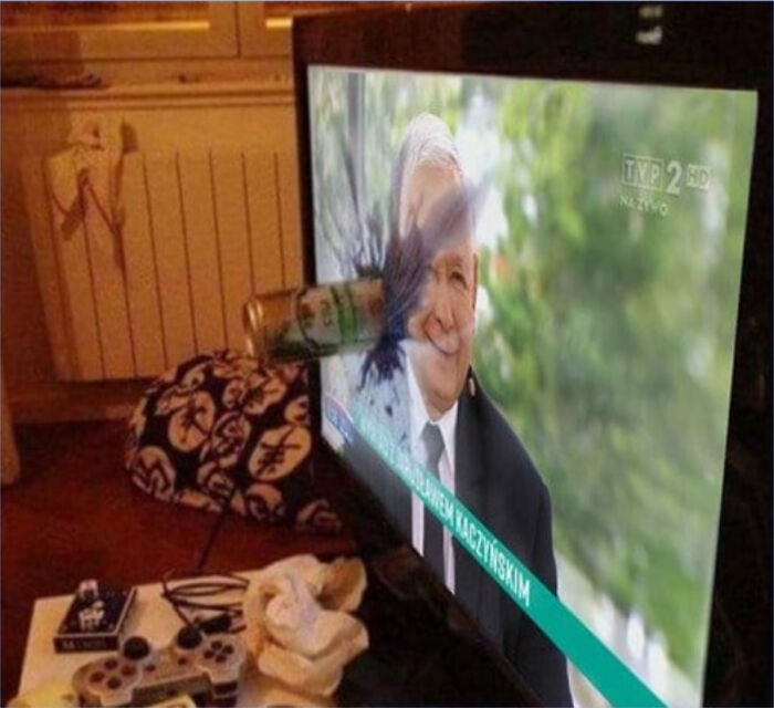 40 Photos From Polish Social Media Profiles That Raise As Many Questions As They Provide Answers