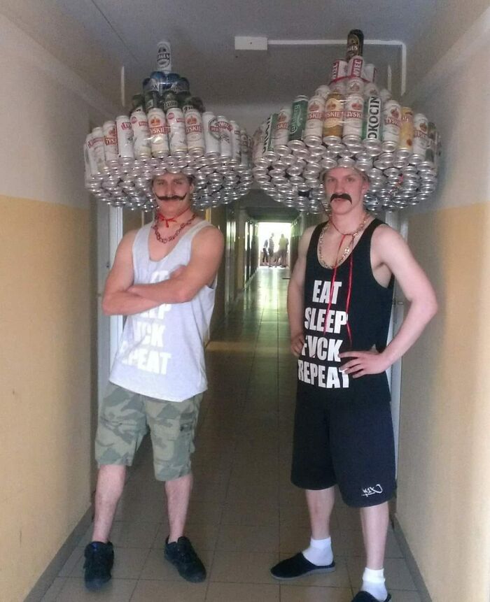 40 Photos From Polish Social Media Profiles That Raise As Many Questions As They Provide Answers