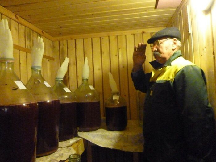 40 Photos From Polish Social Media Profiles That Raise As Many Questions As They Provide Answers