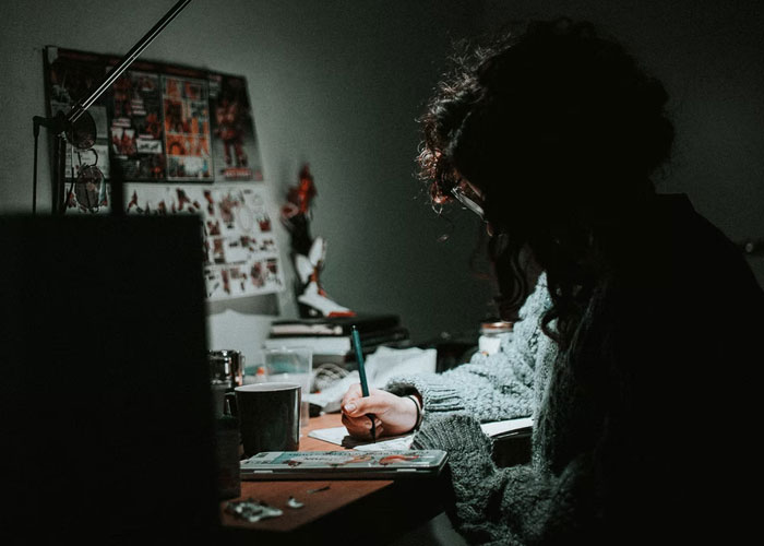 Estas personas comparten 20 ventajas muy infravaloradas de vivir solos