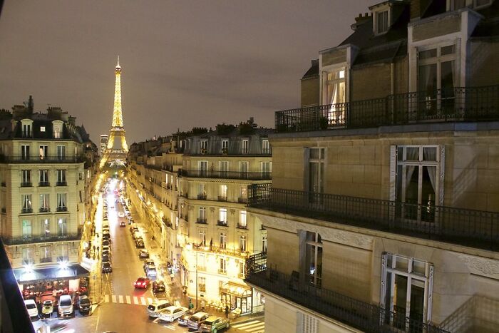 París