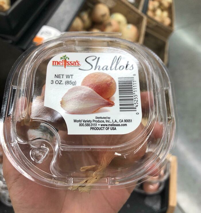 Si tan solo los echalotes tuvieran capas naturales para protegerse del ambiente… Gracias a Walmart y a sus proveedores