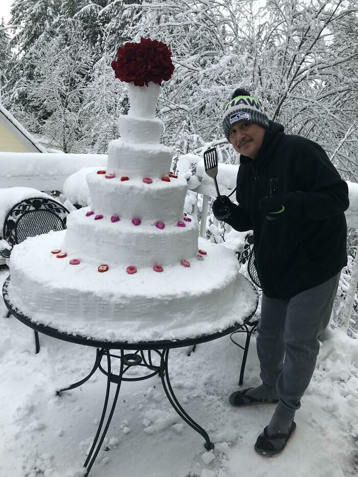 Mi tío, de visita desde Filipinas, nunca ha visto la nieve. Esto es lo que ha pasado hoy