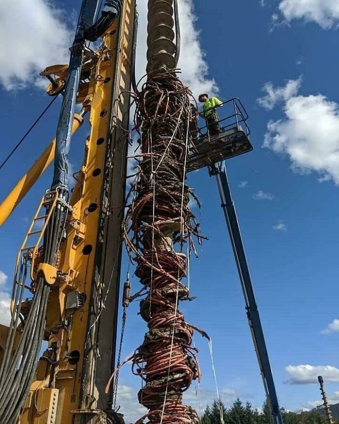 Espaguetis en una perforadora