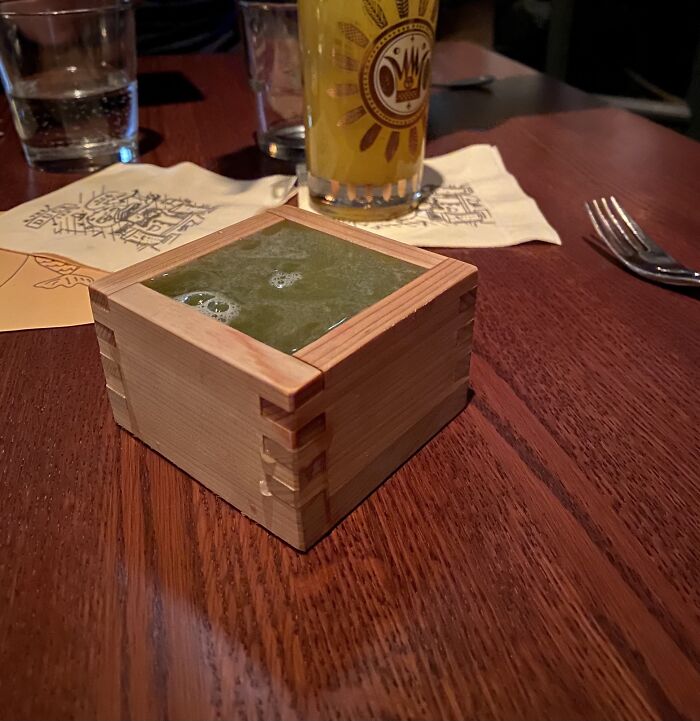 Mi cóctel vino en una caja