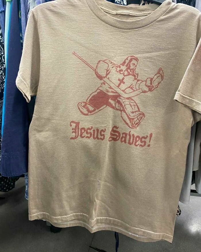 This Instagram Account Is Dedicated To The 'Luckiest' Thrift Store Finds (50 New Pics)