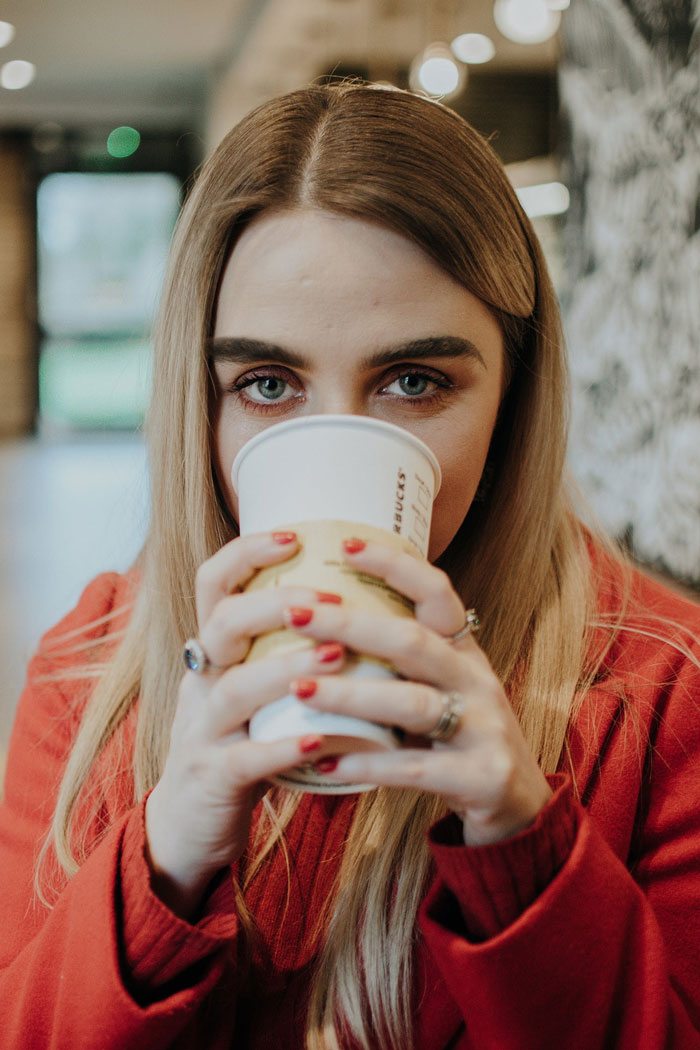 30 Señales de que tienes la misoginia interiorizada, compartidas en un hilo online