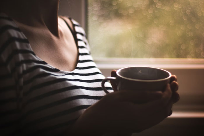 30 Señales de que tienes la misoginia interiorizada, compartidas en un hilo online