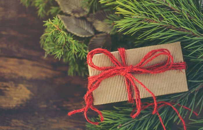 20 Personas comparten los regalos que arruinaron su Navidad
