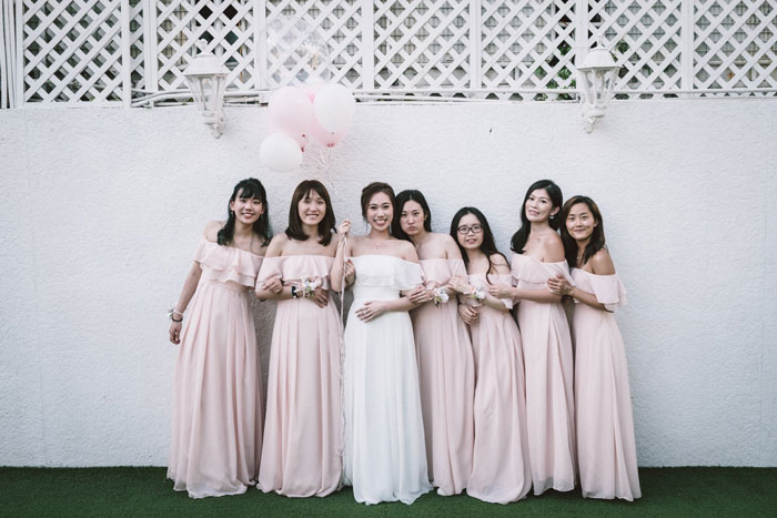 20 Novias honestas comparten lo que deserían que hubiera sido diferente el día de sus bodas