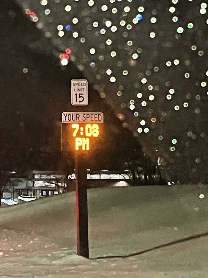 ¡Es hora de arreglar esta señal de velocidad!