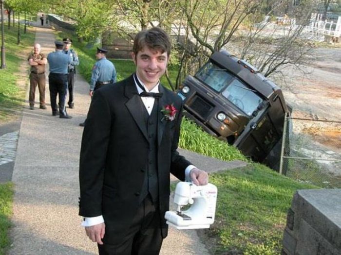 This Twitter Page Collects The Most ‘Cursed’ Images Online, Here Are 50 Of The Best