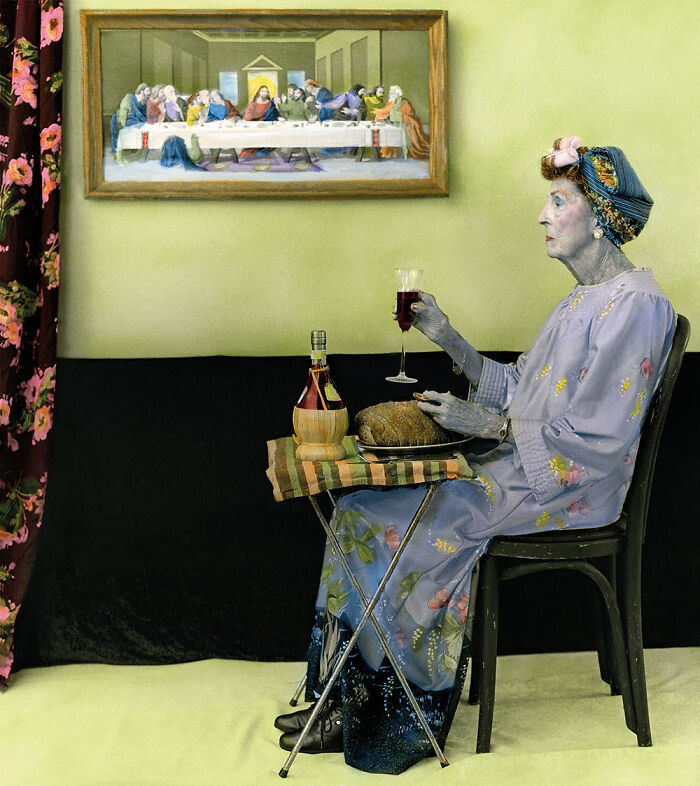 Ganador del segundo puesto: Arreglo en verde y negro #10, de la serie “Arrangement In Green And Black”, retratos de la madre de la fotógrafa Aline Smithson