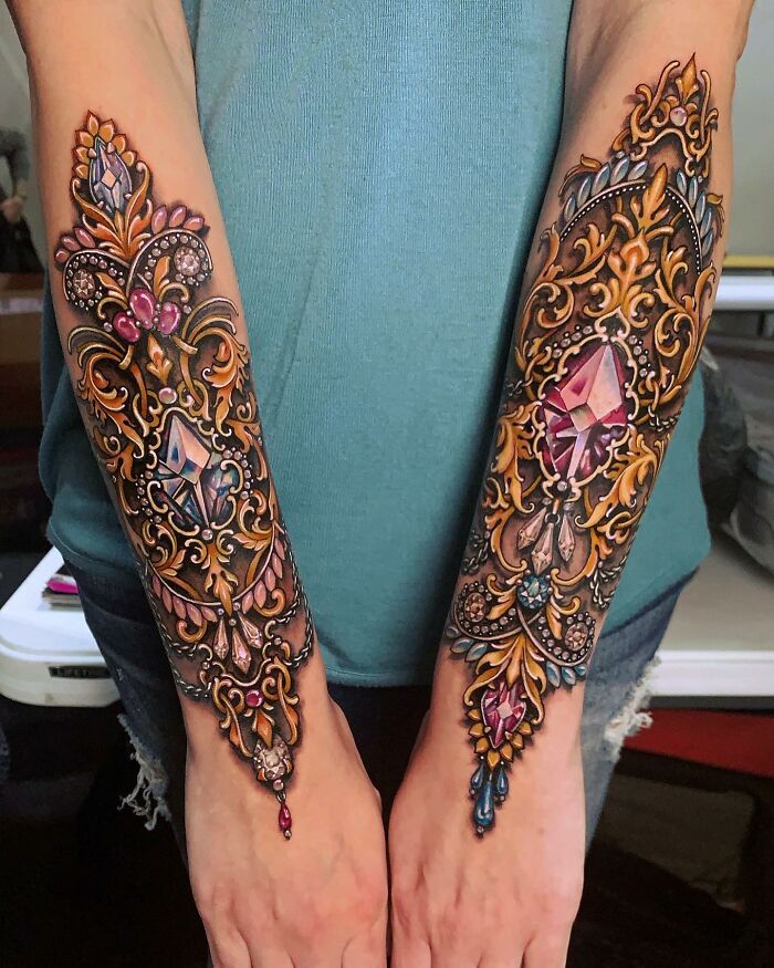 These 30 Masterclass Jewelry Tattoos By Celebrity Ink Artist Ryan Ashley Might Be Better Than The Real Thing