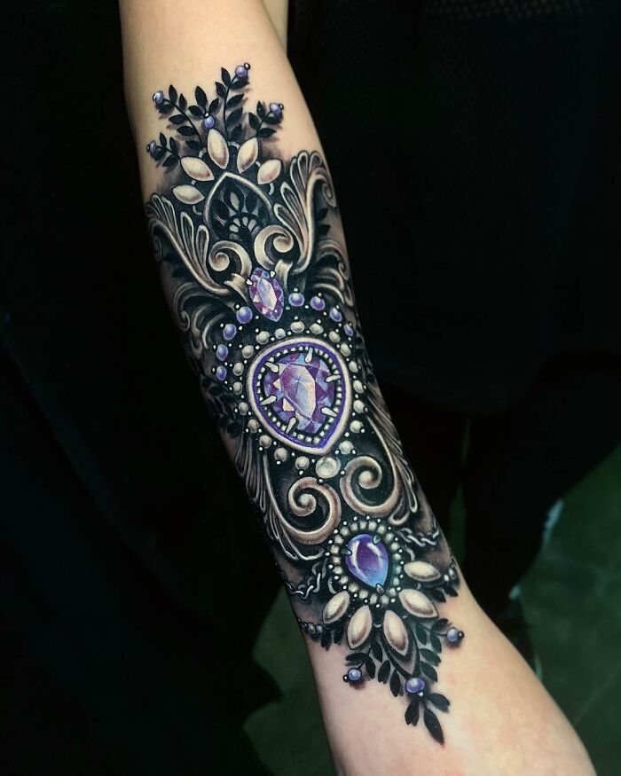 These 30 Masterclass Jewelry Tattoos By Celebrity Ink Artist Ryan Ashley Might Be Better Than The Real Thing