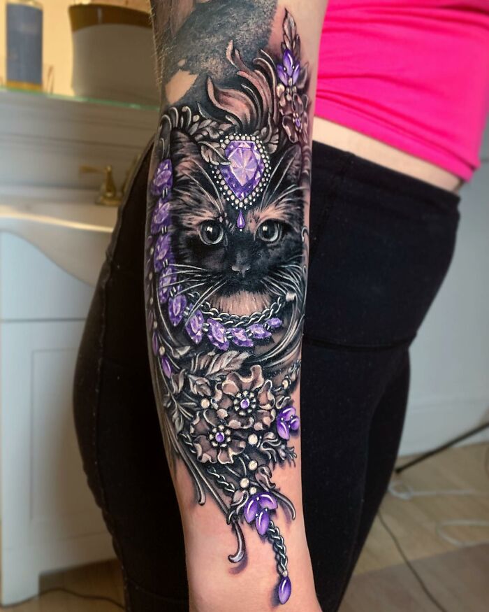 These 30 Masterclass Jewelry Tattoos By Celebrity Ink Artist Ryan Ashley Might Be Better Than The Real Thing