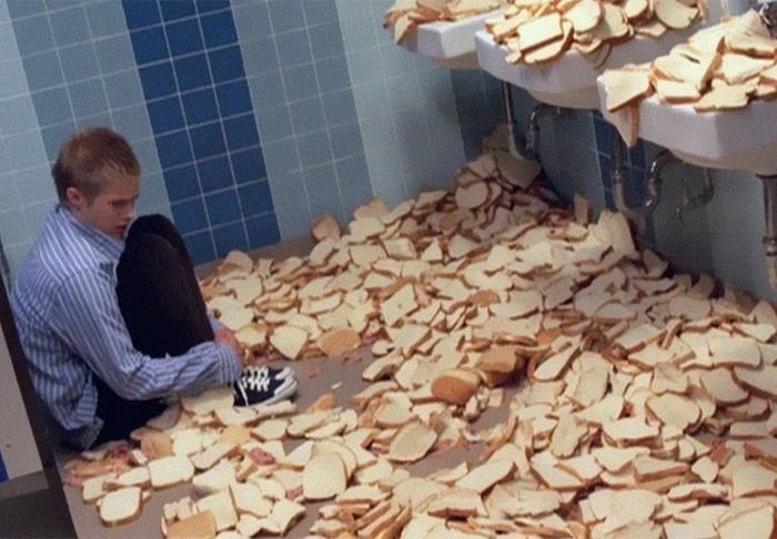 This Twitter Page Collects The Most ‘Cursed’ Images Online, Here Are 50 Of The Best