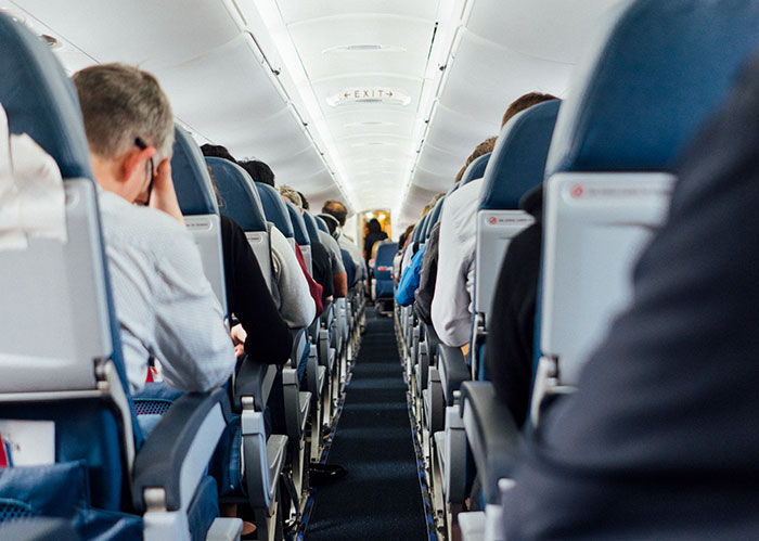 La gente comparte sus historias de terror en el transporte público, y aquí hay 16 de las más espeluznantes