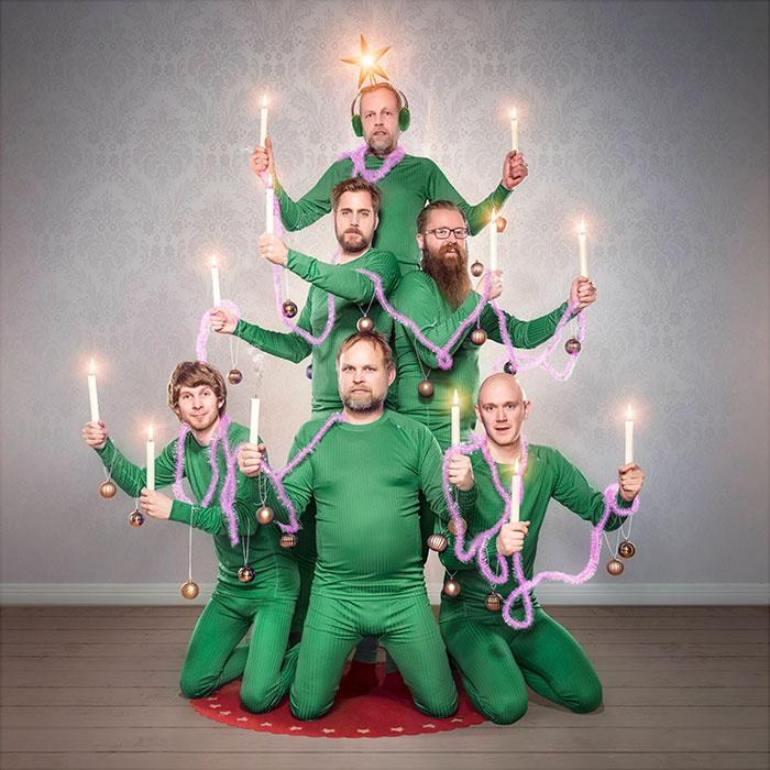 Trabajo en una tienda de fotografía en Noruega. Esta fue nuestra tarjeta de Navidad este año