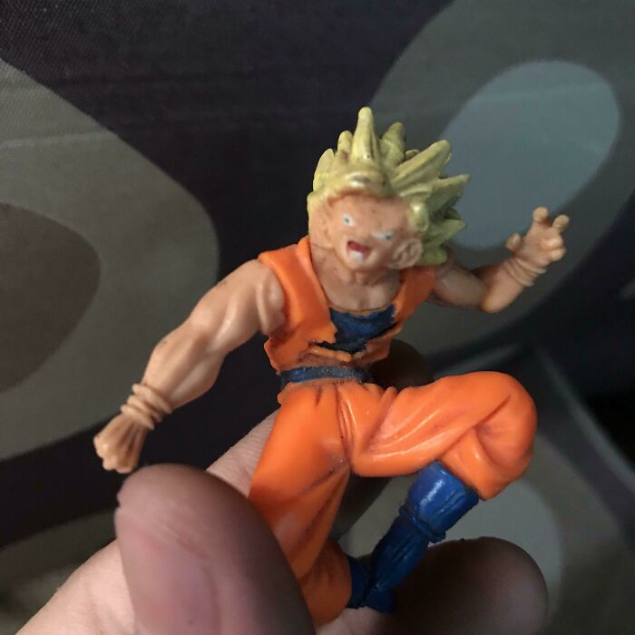 El gemelo feo de Goku