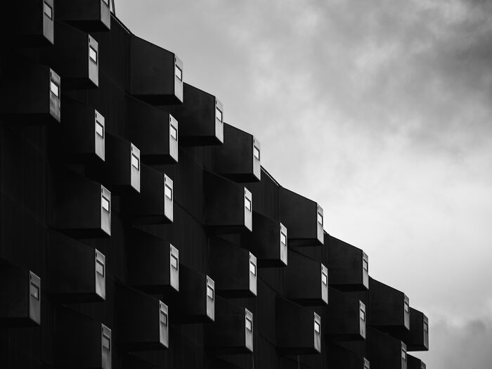 Capullos. Hormigón y acero. 1er puesto en arquitectura