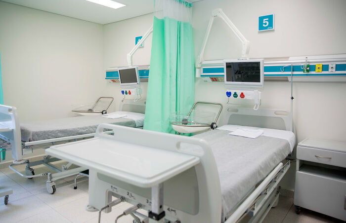 15 Médicos y enfermeras revelan las últimas palabras más espeluznantes que pronunciaron sus pacientes justo antes de morir