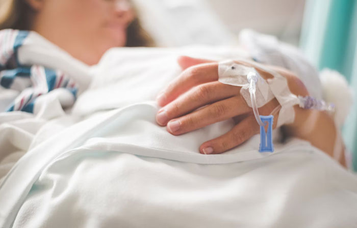 20 Madres que se arrepienten de haber dado a luz comparten sus razones