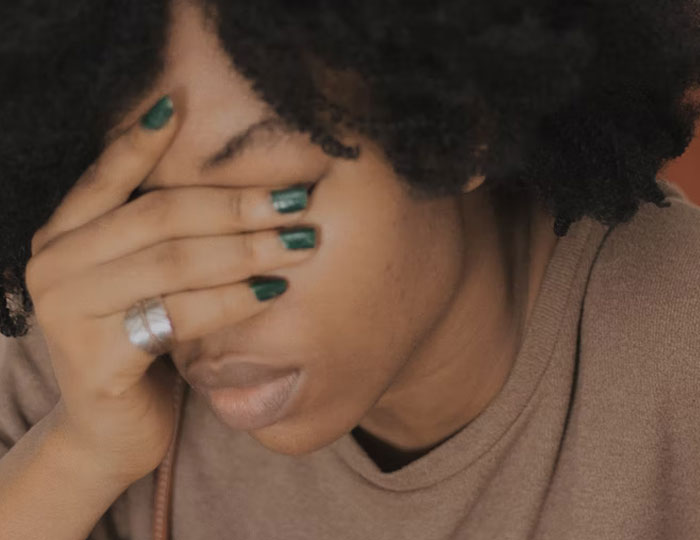20 Madres que se arrepienten de haber dado a luz comparten sus razones