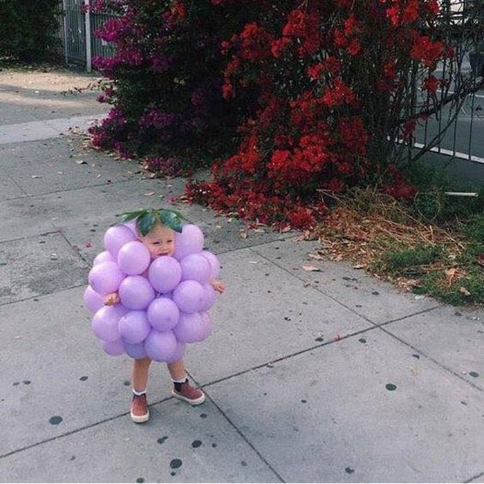 50 Of The Funniest Images From The 'Kids In Predicaments' Facebook Page