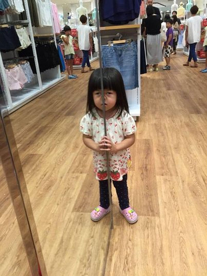 50 Of The Funniest Images From The 'Kids In Predicaments' Facebook Page