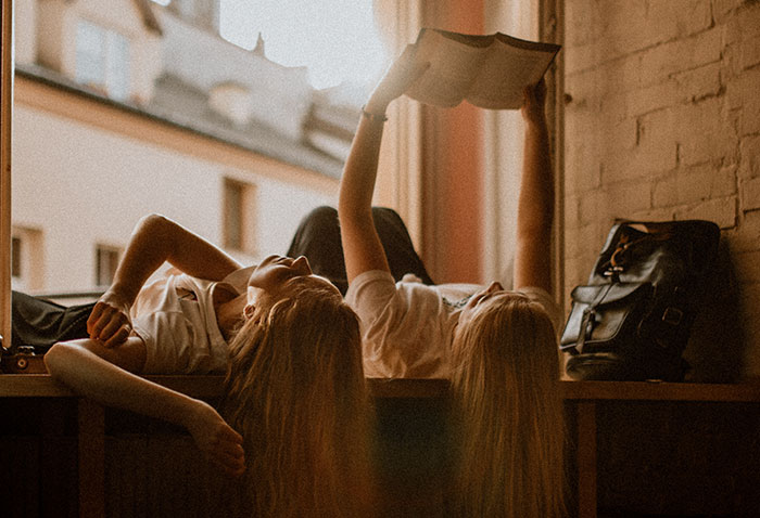 "Mujeres que no se casaron ni tuvieron hijos, ¿qué es lo que están haciendo en su lugar?”: 20 mujeres responden honestamente