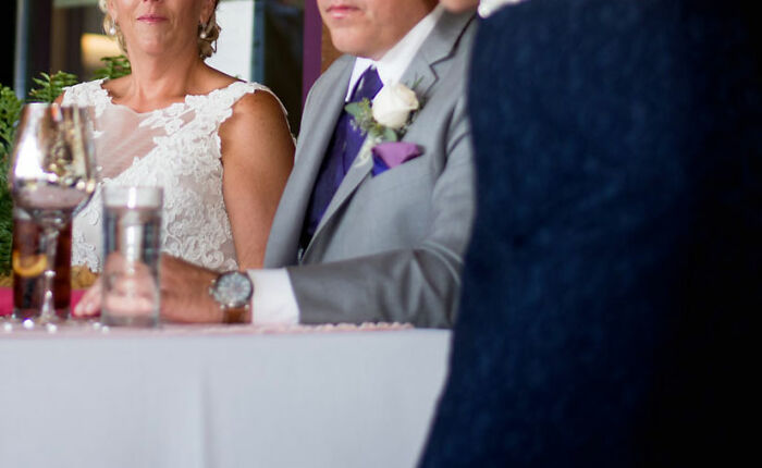 20 Personas que no disfrutaron de la boda gracias a un horrible discurso