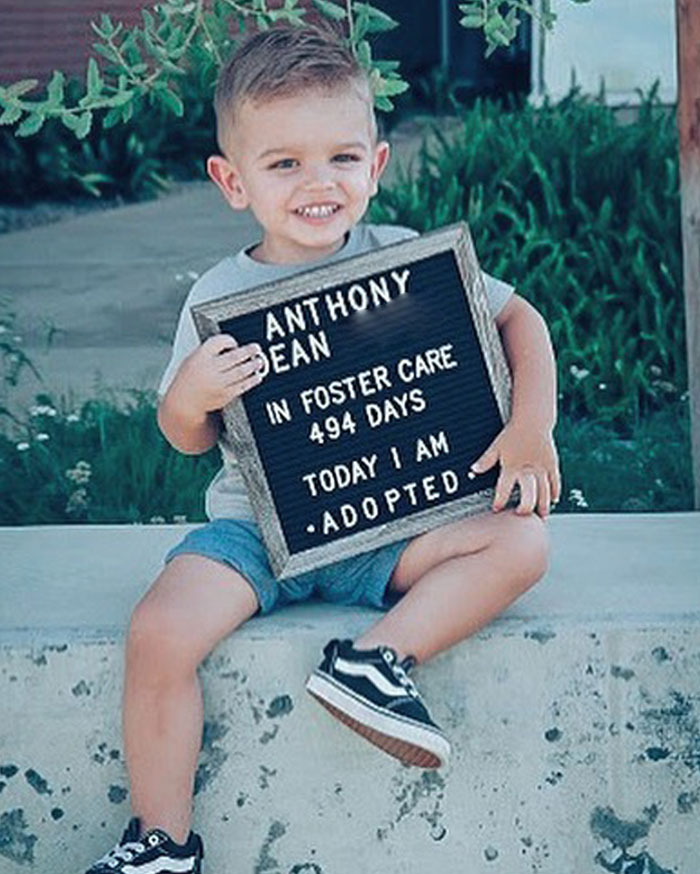 Bright Smiles And Utter Joy Captured In 30 Pictures On The Day Of Adoption, Shared By This Non-Profit Helping Youth In Foster Care