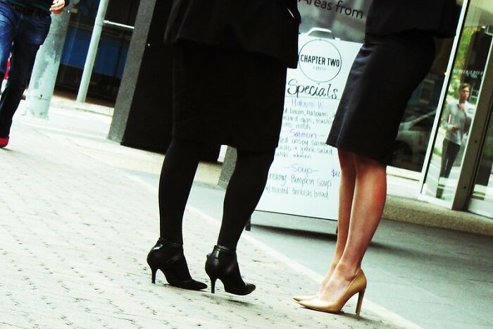 Las mujeres que alientan a otras mujeres son las más tóxicas