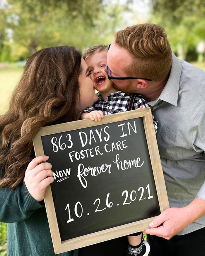 Bright Smiles And Utter Joy Captured In 30 Pictures On The Day Of Adoption, Shared By This Non-Profit Helping Youth In Foster Care
