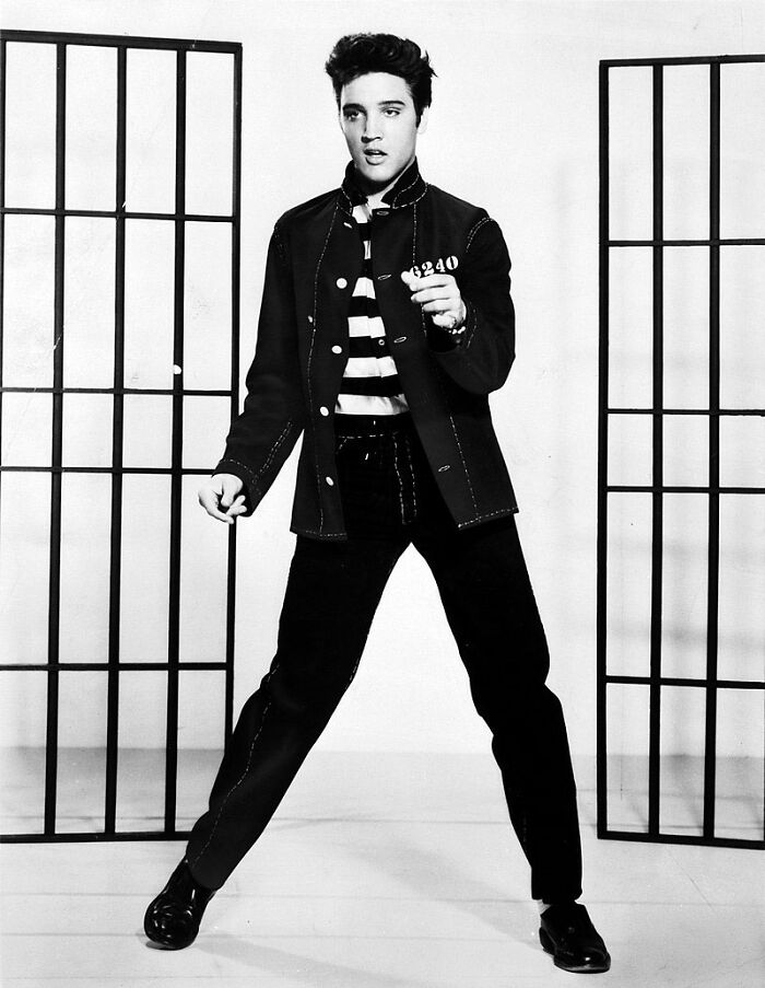 En realidad, Elvis Presley era rubio