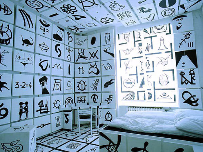 30 Best ‘Bedrooms With Threatening Auras’ Shared On This Hilarious Facebook Group